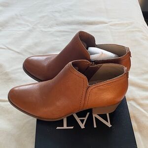 Naturalizer Brown Leather Ankle Booties